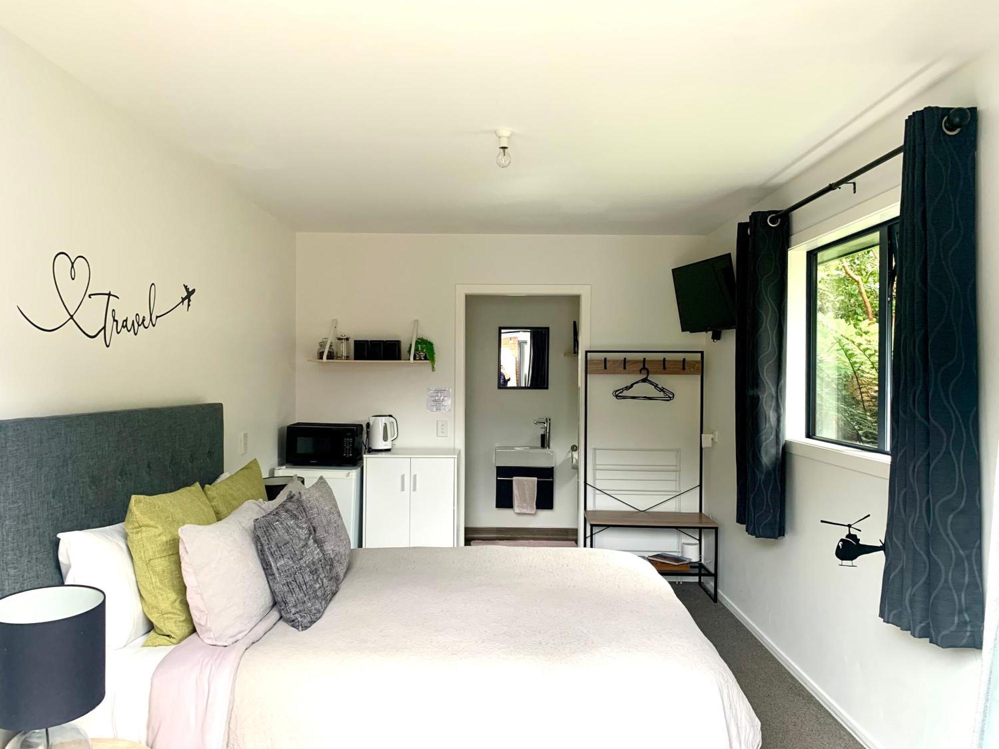 Six Kamahi Guest Studio Franz Josef Extérieur photo